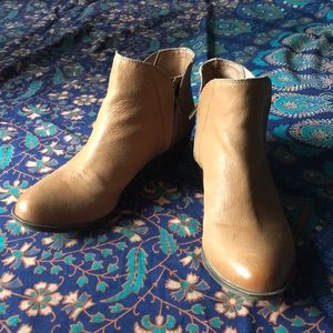 Lucky Brand Brenon booties